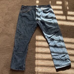 Levi's 501 Men's Relaxed Blue Jeans